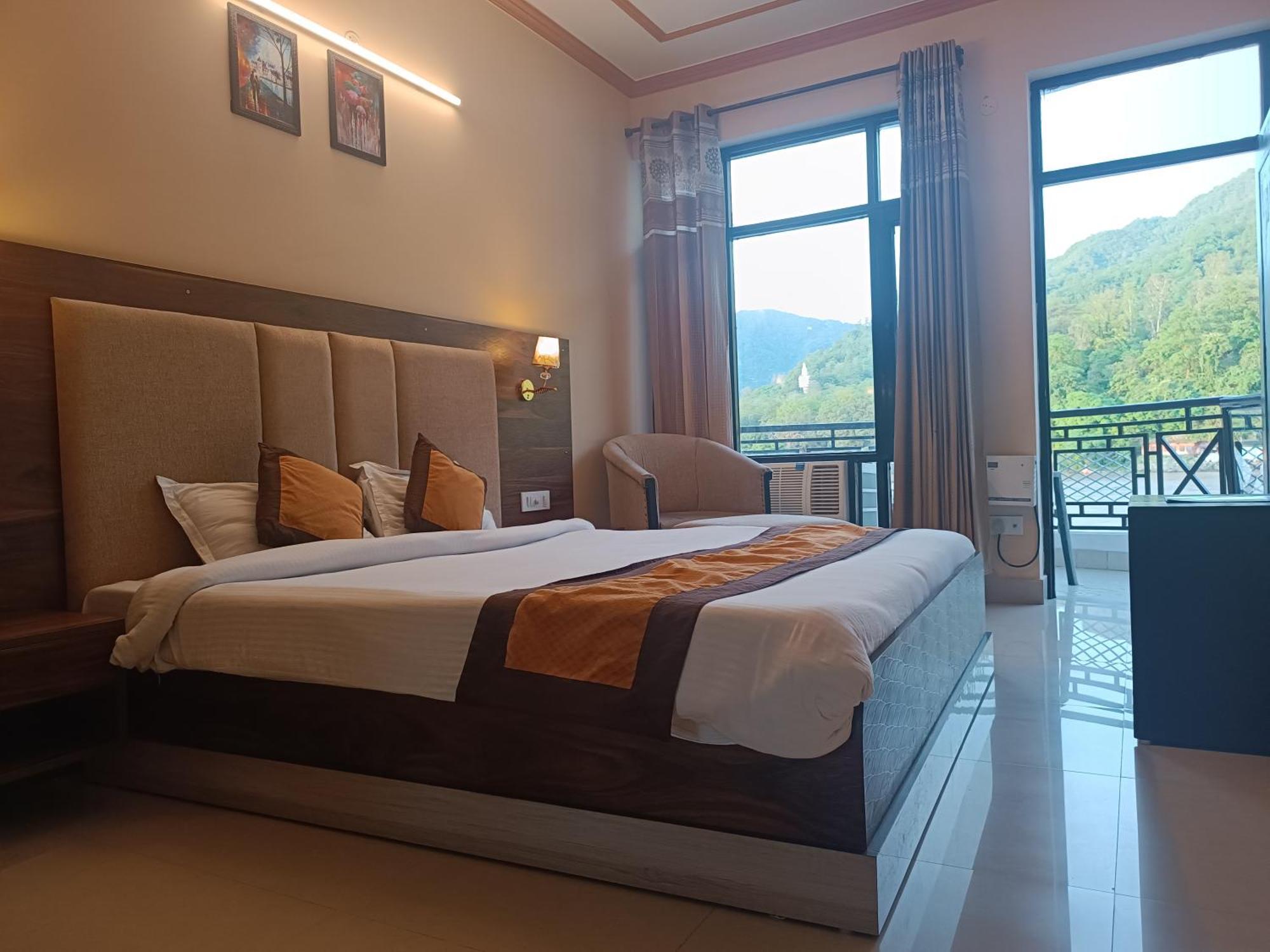 Hotel Prasanna Inn Rishikesh Ngoại thất bức ảnh