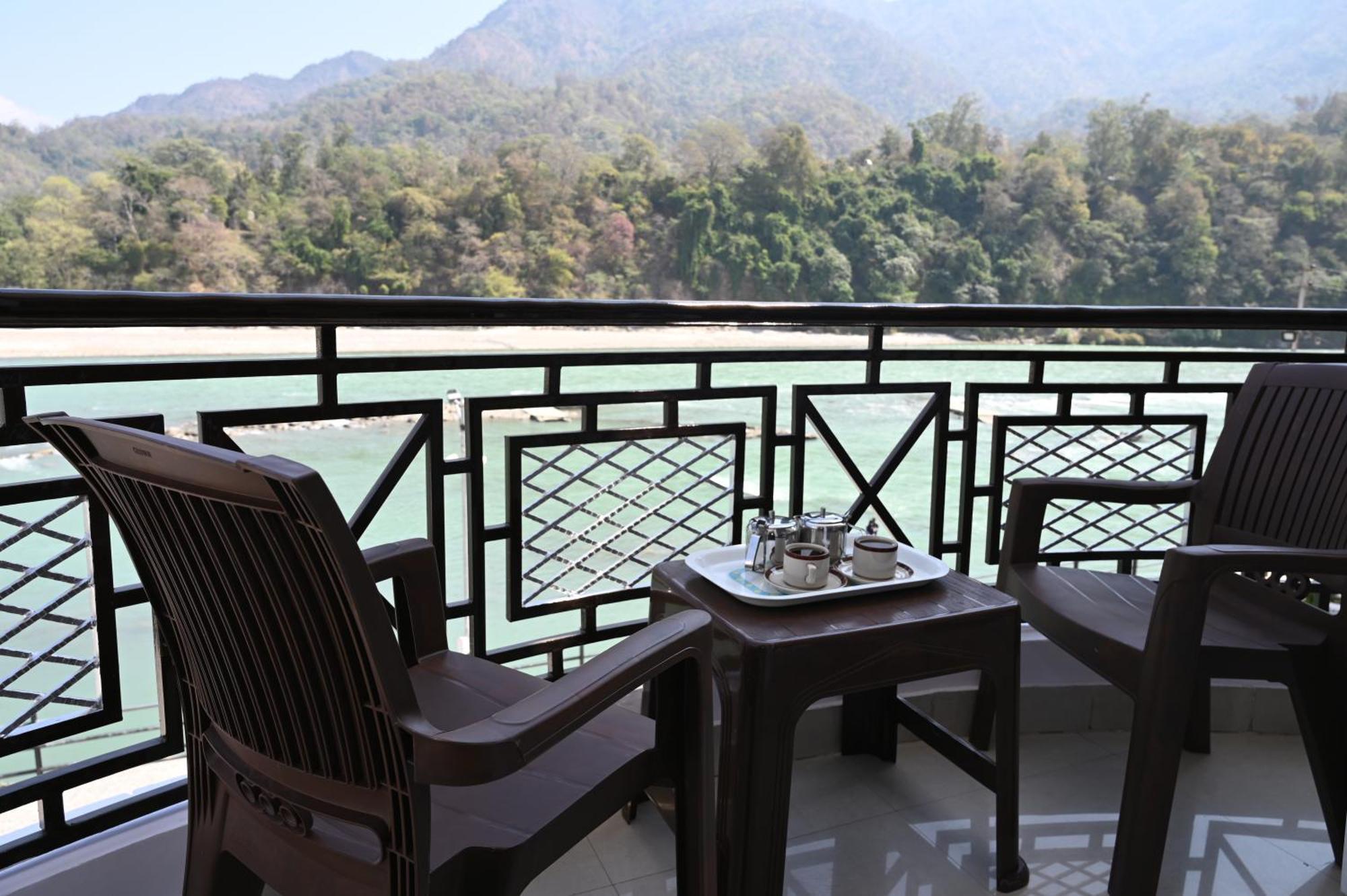 Hotel Prasanna Inn Rishikesh Ngoại thất bức ảnh