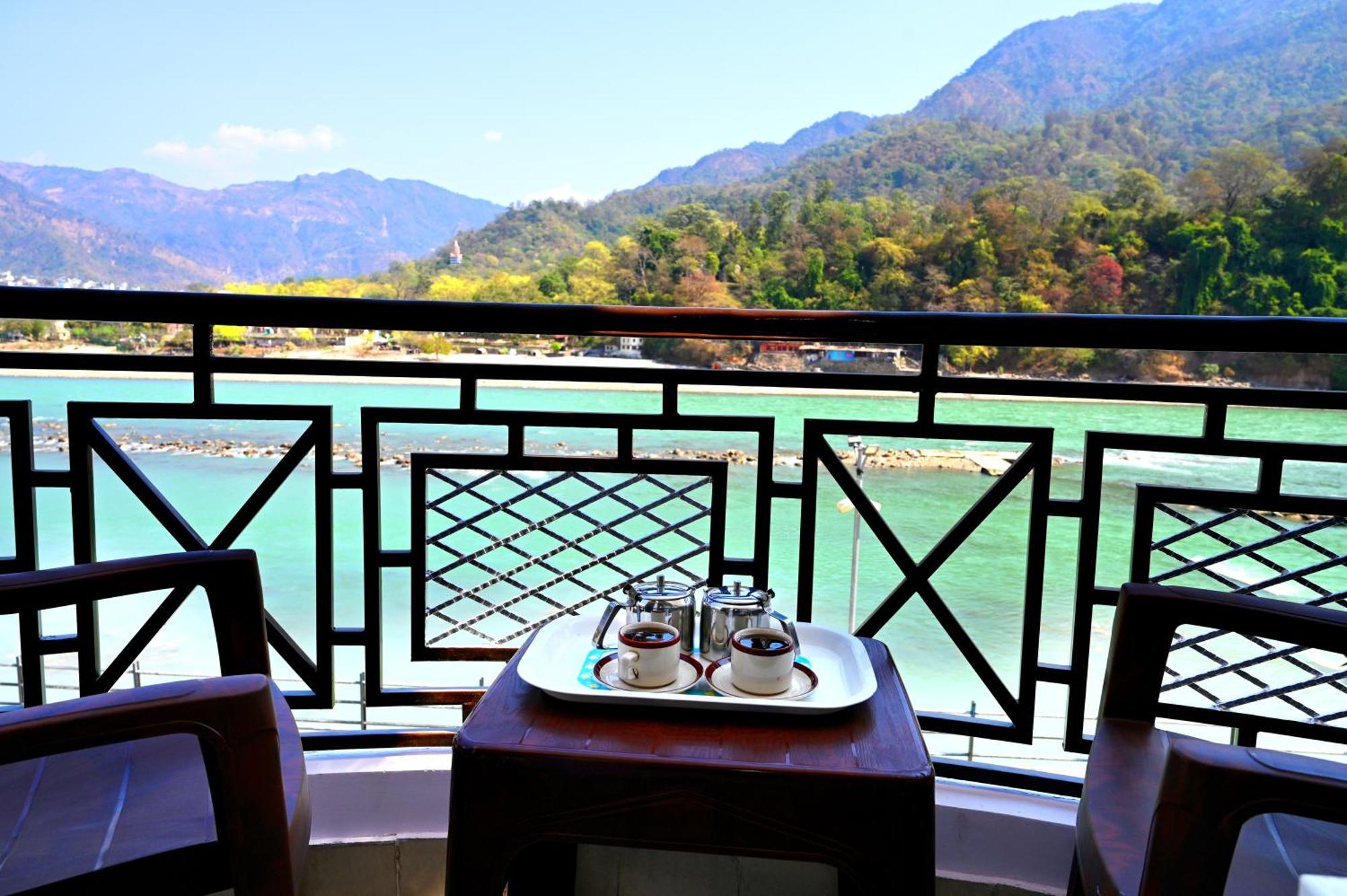Hotel Prasanna Inn Rishikesh Ngoại thất bức ảnh